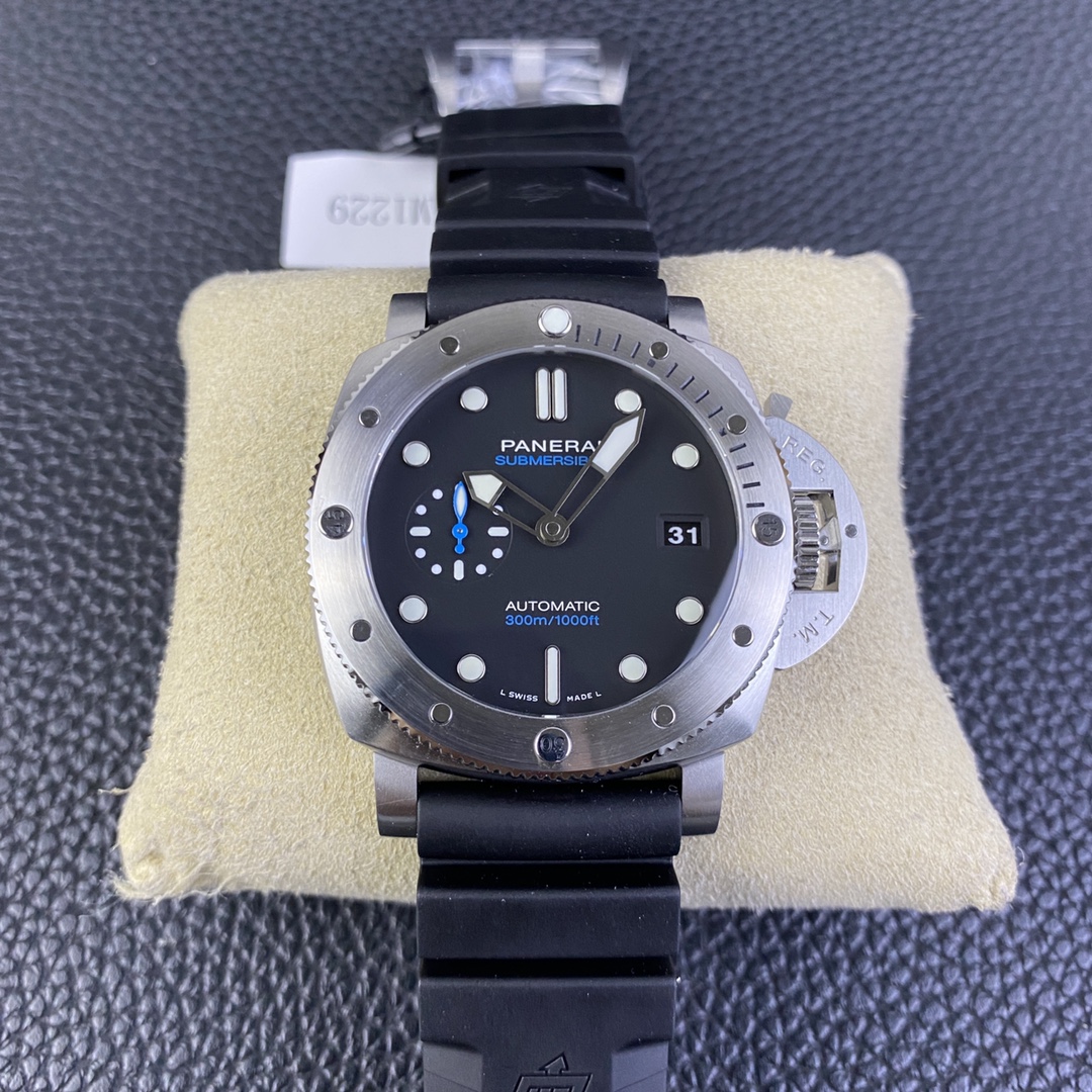 PANERAI-SUBMERSIBLE-PAM01229-44MM