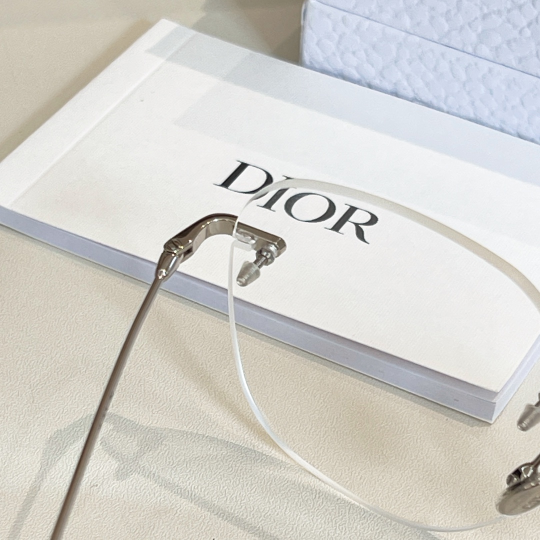 DIOR round silver frame glasses transparent lens Size 56口16-145