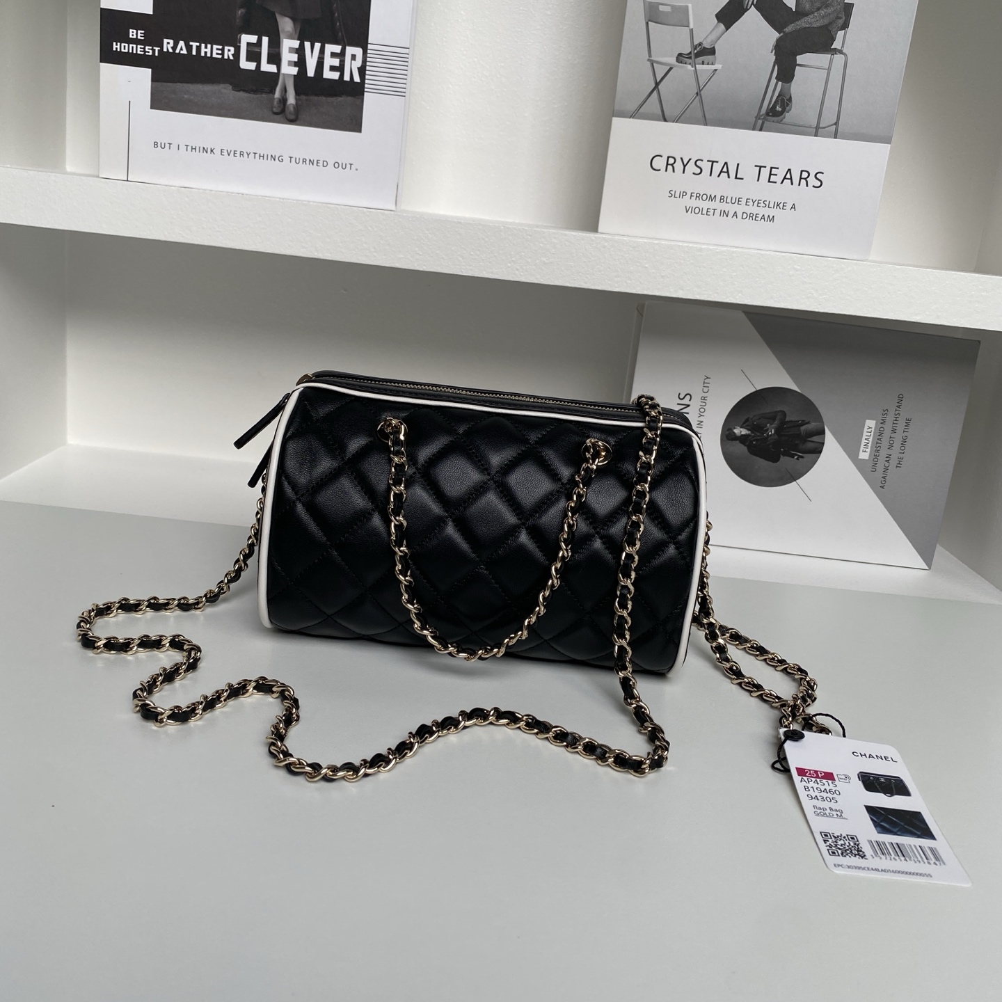 Chanel Black / White Quilted Lambskin Leather Crossbody Bags